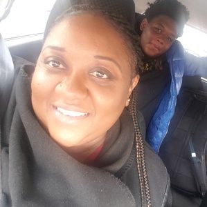 Meet your Posher, Vonetta